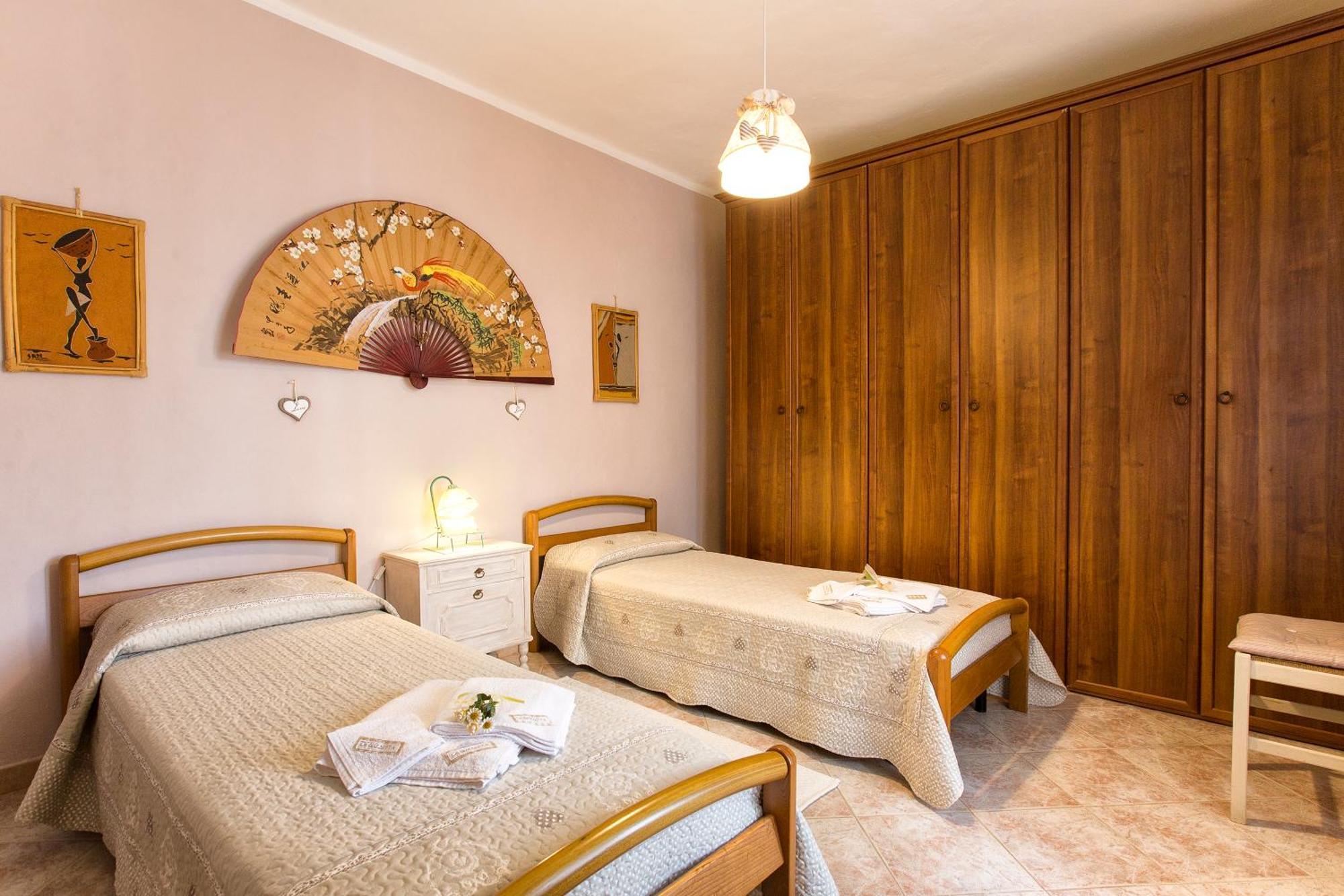 Вілла Casa Vacanze La Guzzetta Ranch Canaglia Екстер'єр фото